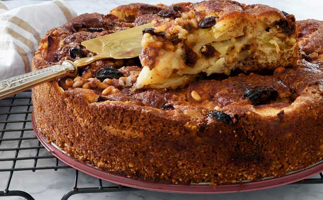4 receitas de bolo de maçã simples com canela. Uma tentação! bolo de maçã simples com canela