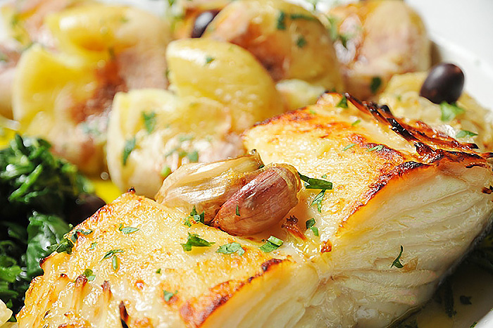 bacalhau assado no forno com batatas