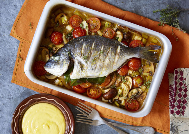 Aprenda a preparar peixe assado