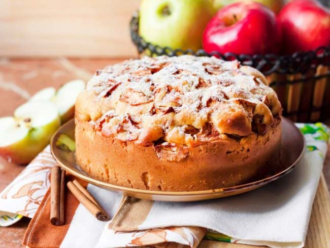 3 receitas de bolo de maçã com leite condensado. Não vai sobrar nada! bolo de maçã com leite condensado