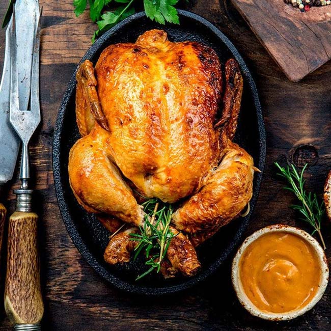 Faça frango assado no forno que todos vão querer repetir. Não perca as receitas! Faça frango assado no forno