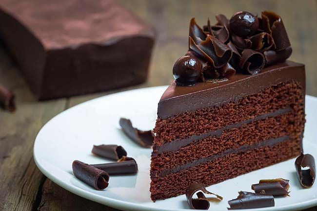 bolo de chocolate fácil e fofinho