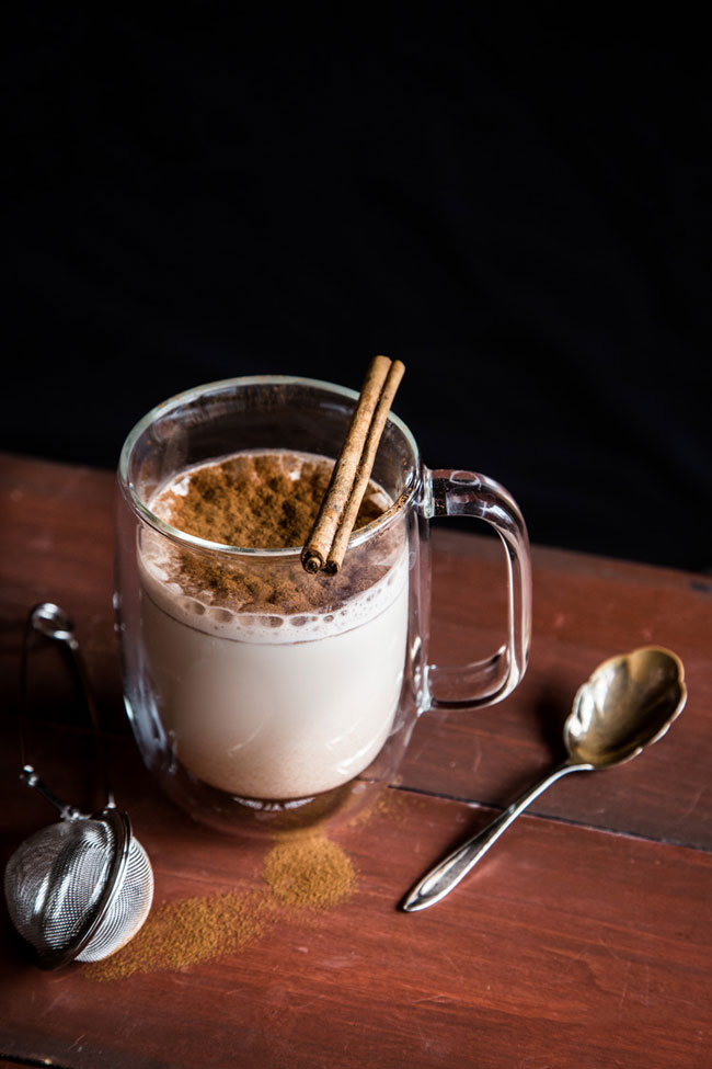 Melhor qualidade de sono? Beba leite com canela ao deitar! Beba leite com canela ao deitar