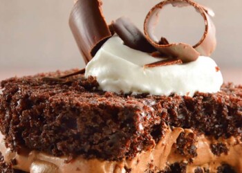 Receita de Bolo de chocolate cremoso