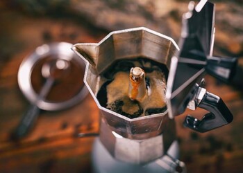 Cafeteira italiana Moka: super guia para o café perfeito!
