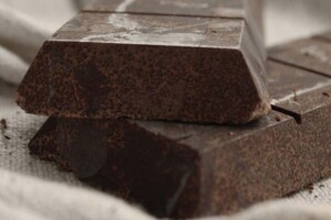 chocolate amargo caseiro
