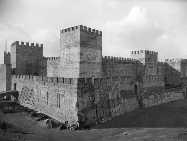 Fantásticas curiosidades do Castelo de São Jorge em Lisboa curiosidades do Castelo de São Jorge