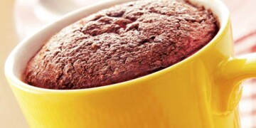 bolo de caneca