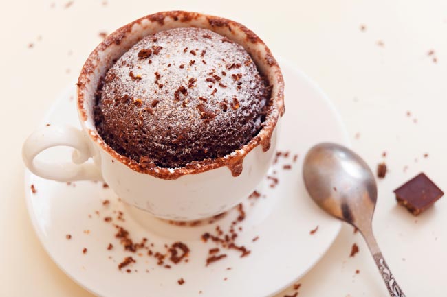 Bolo de caneca no microondas. É rápido e delicioso! Bolo de caneca