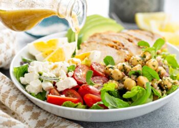 salada de frango