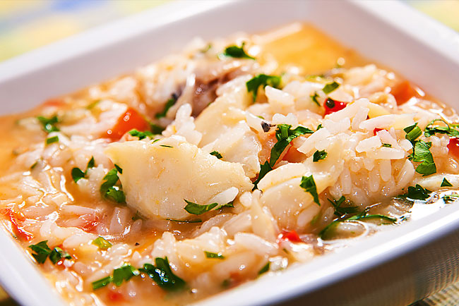 Arroz ao bacalhau com coco