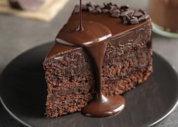 bolo de chocolate com ganache