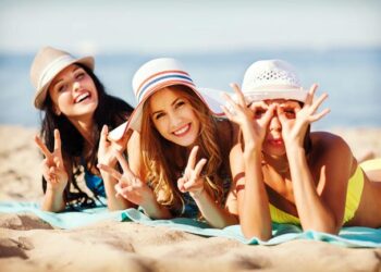 óleo de coco para um bronzeado