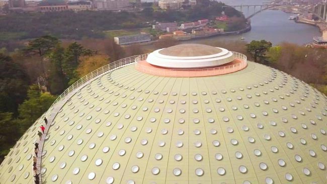 Porto 360 é o incrível miradouro no Porto e é espetacular! Porto 360 é o novo miradouro no Porto