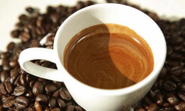 Sabia que beber café pode ajudar a evitar o cancro do fígado? café pode ajudar a evitar o cancro do fígado