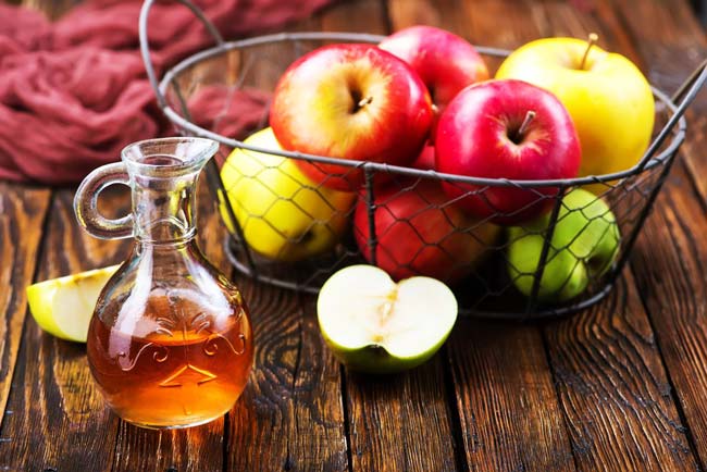7 efeitos colaterais do vinagre de maçã se consumido em excesso efeitos colaterais do vinagre de maçã