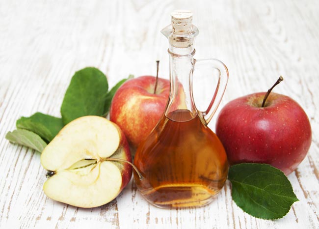 Poderosa receita de vinagre de maçã previne queda de cabelo Poderosa receita de vinagre de maçã