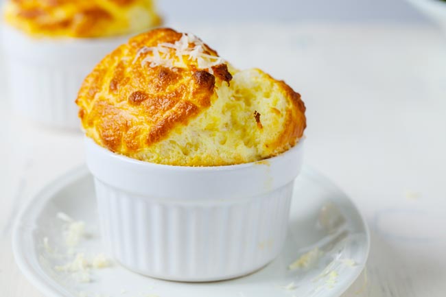 Suflê de queijo Roquefort