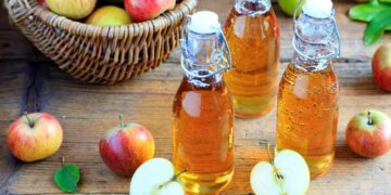 vinagre de maçã para alisar o cabelo