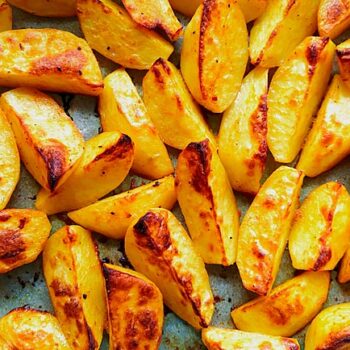 batatas assadas à Jamie Oliver