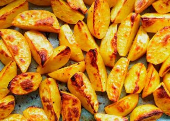 batatas assadas à Jamie Oliver