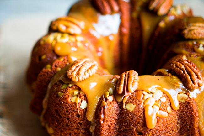 Bolo de noz molhadinho