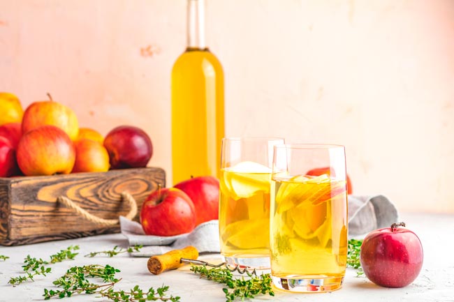 Como usar vinagre de maçã no cabelo com resultados magníficos vinagre de maçã no cabelo com resultados