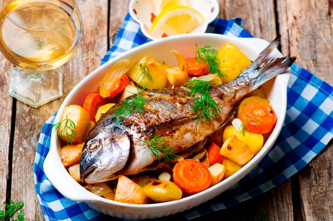 Faça o melhor peixe assado de sempre. Tome nota! o melhor peixe assado de sempre