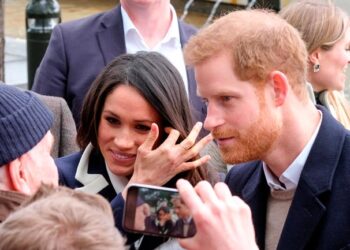 Harry compara vida na realeza a zoológico
