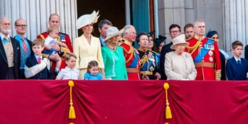 curiosidades inacreditáveis sobre a família real britânica