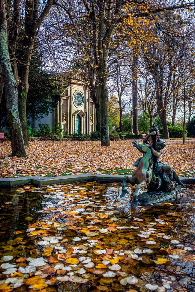 A capela do rei Carlos Alberto nos Jardins do Palácio de Cristal capela do rei Carlos Alberto
