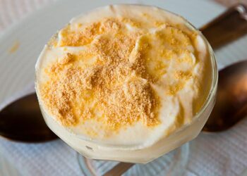 mousse de leite condensado