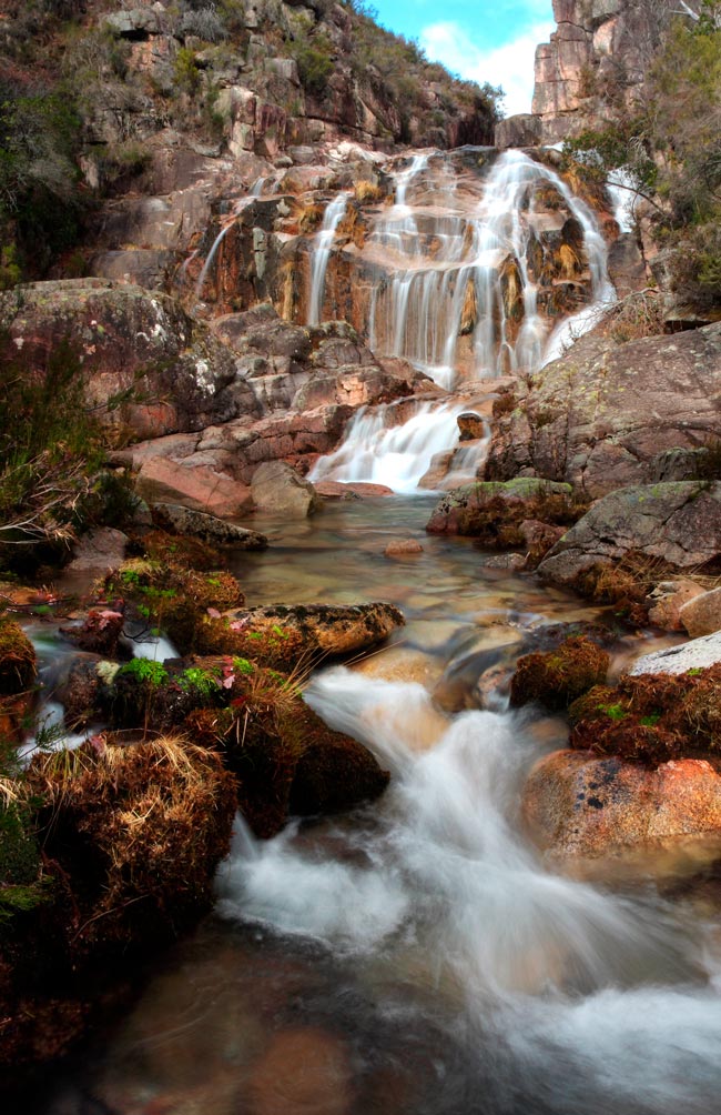 cascatas incríveis do Parque Nacional Peneda-Gerês