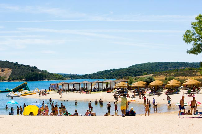 Já foi praia fluvial portuguesa do ano. Descubra porquê! foi praia fluvial portuguesa do ano