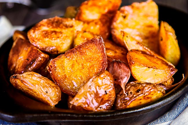 O truque para assar batatas que se tornou viral! truque para assar batatas