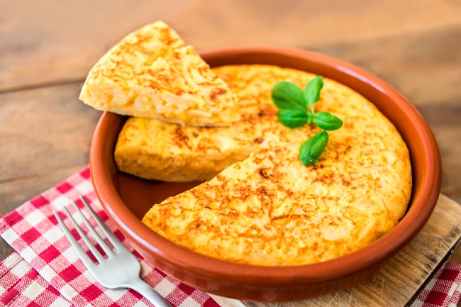 Como fazer omelete de batata na perfeição Como fazer omelete de batata