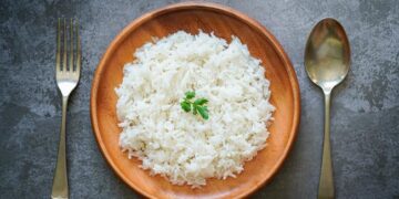 fazer arroz branco soltinho