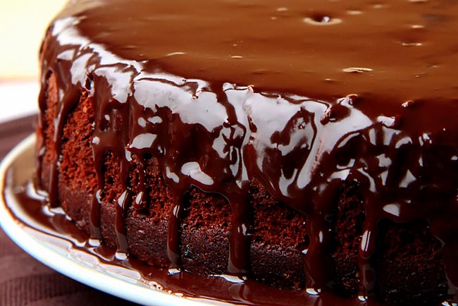 melhor bolo de chocolate molhadinho