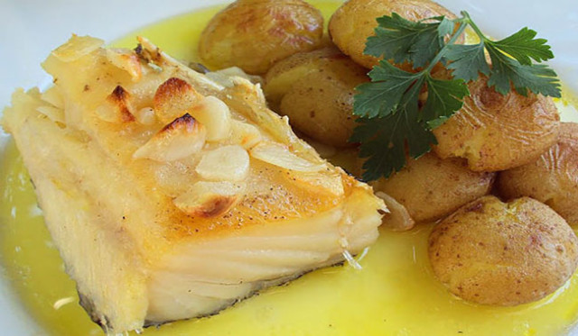 Como fazer bacalhau à lagareiro na perfeição Como fazer bacalhau à lagareiro
