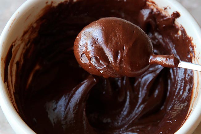 Como fazer mousse de chocolate caseira