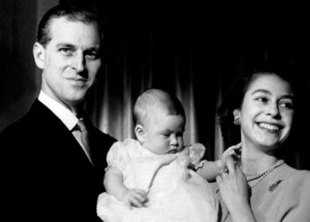 Elizabeth II teria aguentado traições
