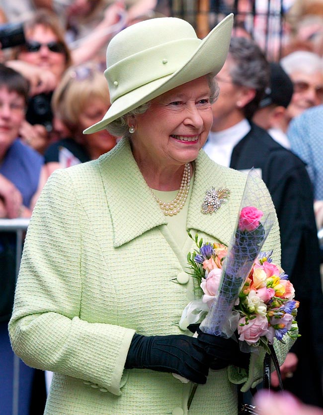 Homem invade o castelo para matar Elizabeth II matar Elizabeth II