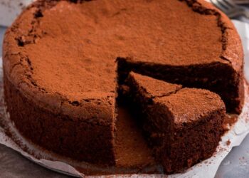 Bolo de chocolate sem açúcar