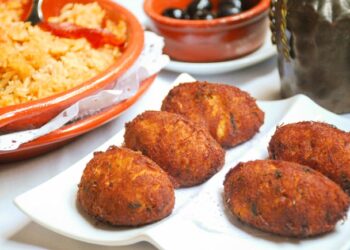 Pastéis de Bacalhau no forno