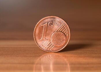 Moedas de 1 cêntimo que valem milhares de euros podem estar no seu bolso