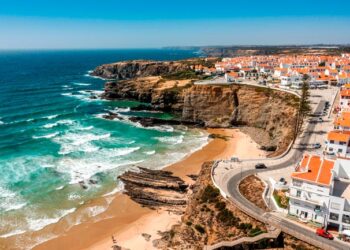 praias portuguesas distinguidas pelo The Guardian