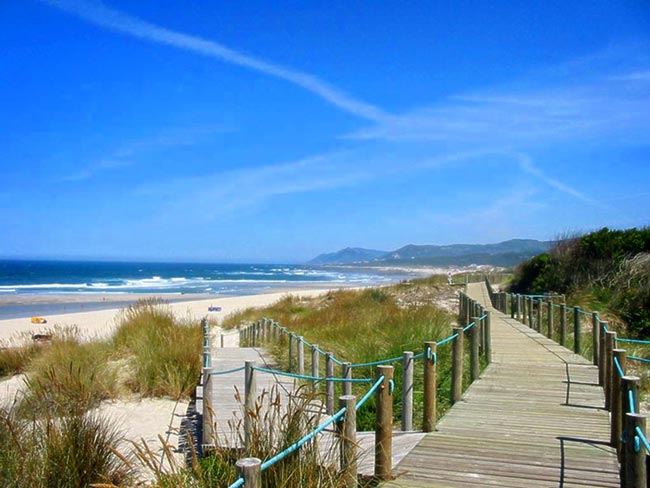 Estenda a toalha nas 20 melhores praias de Portugal 20 melhores praias de Portugal