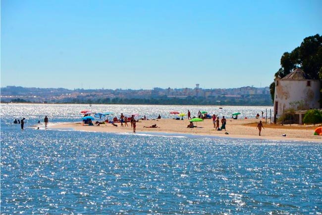 10 praias fluviais perto de Lisboa