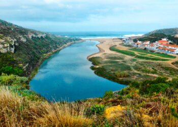 melhores praias fluviais próximas de Lisboa