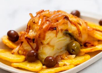 Bacalhau à Braga: receita tradicional minhota, truques e segredos para ficar perfeito
